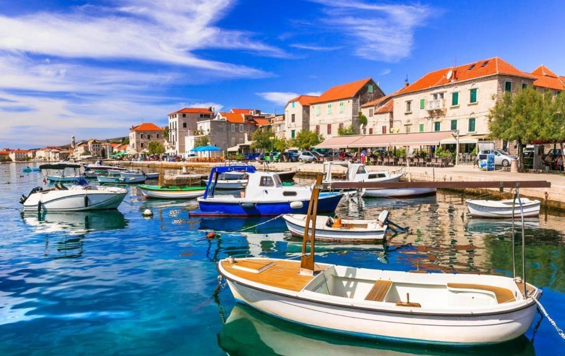 Seaside Gateway Apartment Kaštela Buitenkant foto
