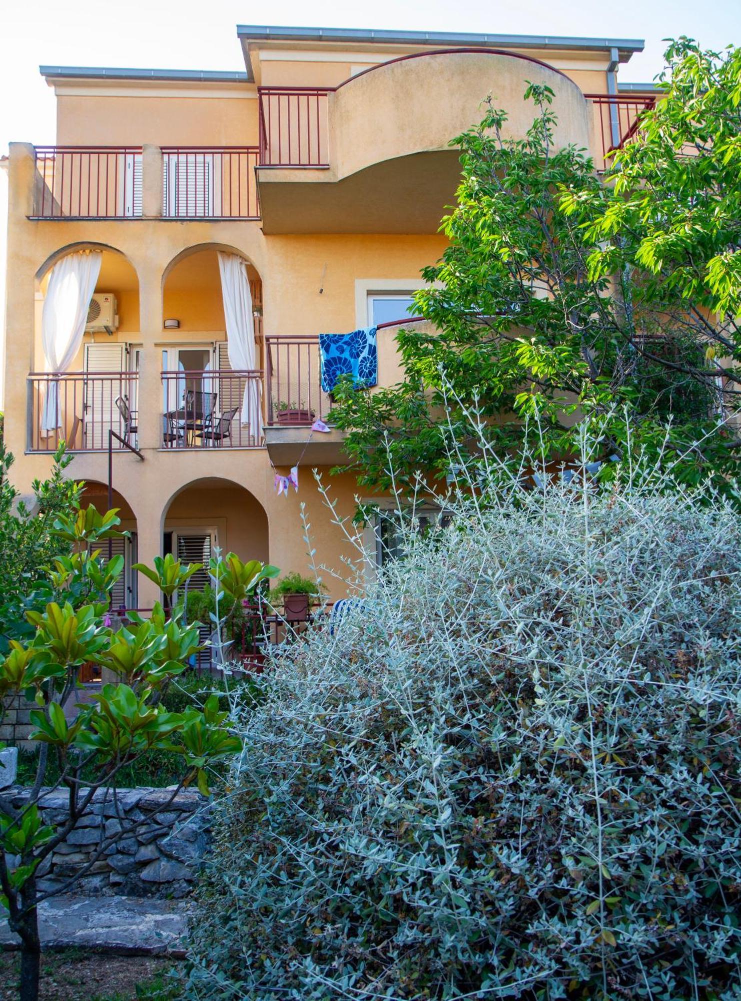 Seaside Gateway Apartment Kaštela Buitenkant foto