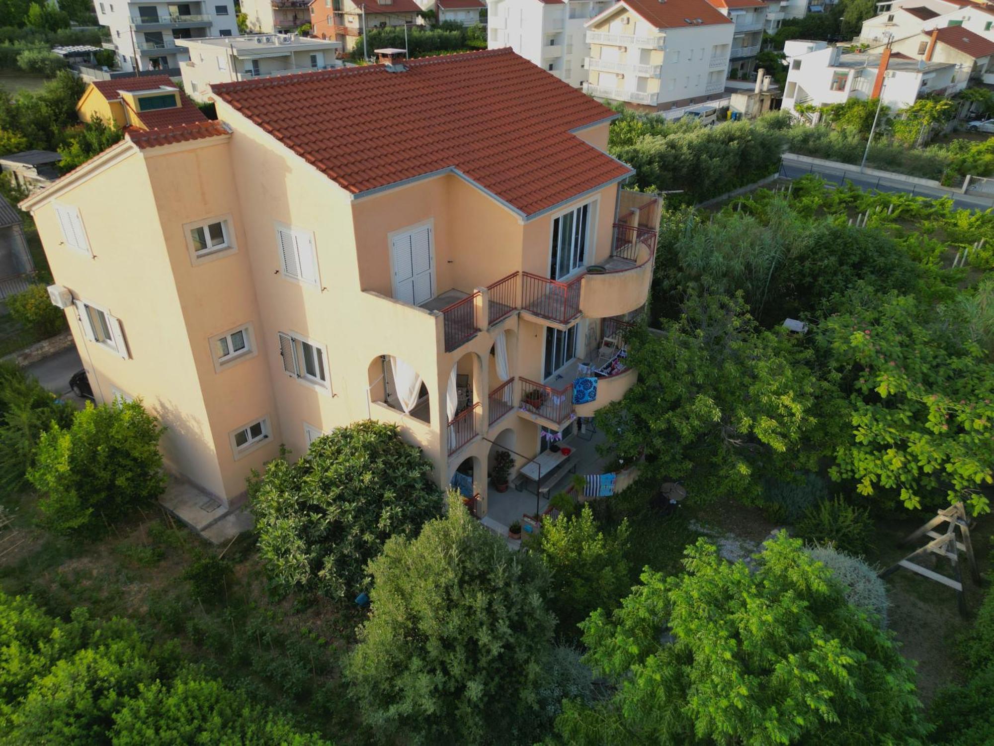 Seaside Gateway Apartment Kaštela Buitenkant foto